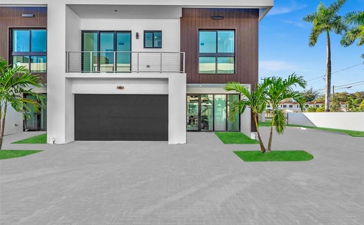 Pictures of Multifamily property located at southwest 32 avenue, Dania, FL 33312 for sales - image #1
