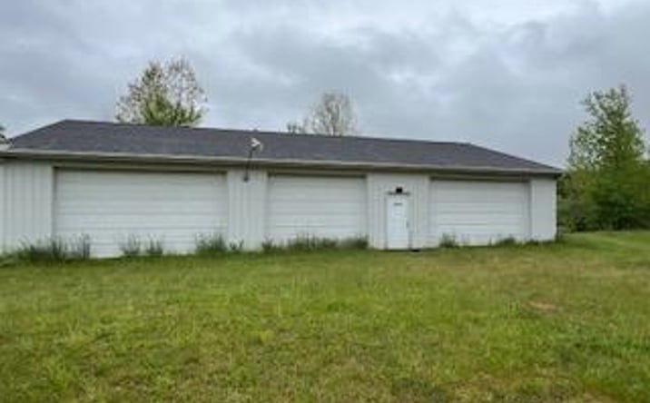 Pictures of Land property located at 22575 12 Mile Road, Battle Creek, MI 49014 for sales - image #1