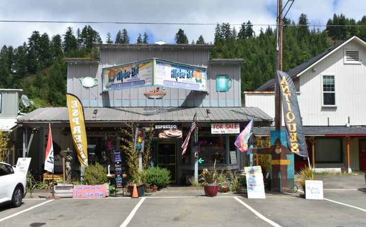 Pictures of Retail property located at 10780 Oregon 126, Mapleton, OR 97453 for sales - image #1