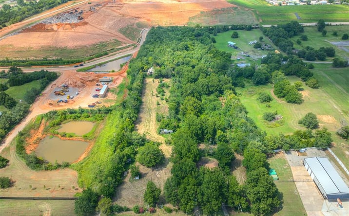 Pictures of Land property located at 7713 NE 23rd Street, Oklahoma City, OK 73141 for sales - image #1