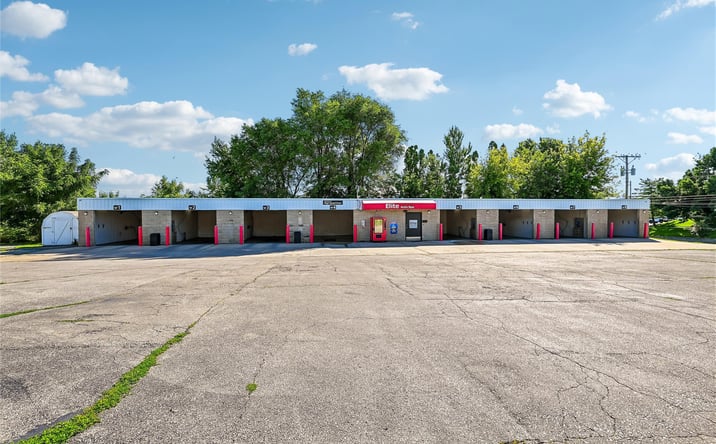 Pictures of Retail property located at 665 Keyes Court, Marion, IA 52302 for sales - image #1