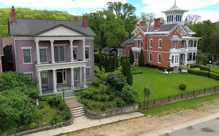Pictures of Multifamily property located at 1004 Park Avenue, Galena, IL 61036 for sales - image #1