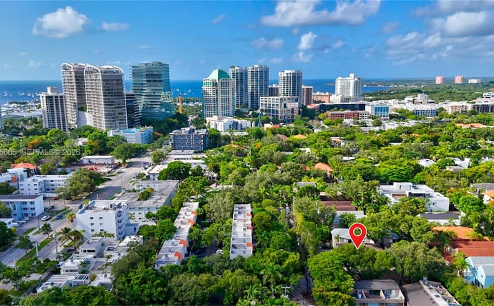 Pictures of Multifamily property located at 3036 Center St, Miami, FL 33133 for sales - image #1