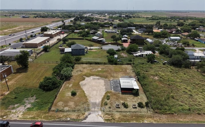 Pictures of Retail property located at 18609 N Fm 493, Edinburg, TX 78542 for sales - image #1