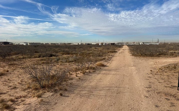 Pictures of Land property located at 12512 E County Rd 84, Midland, TX 79707 for sales - image #1