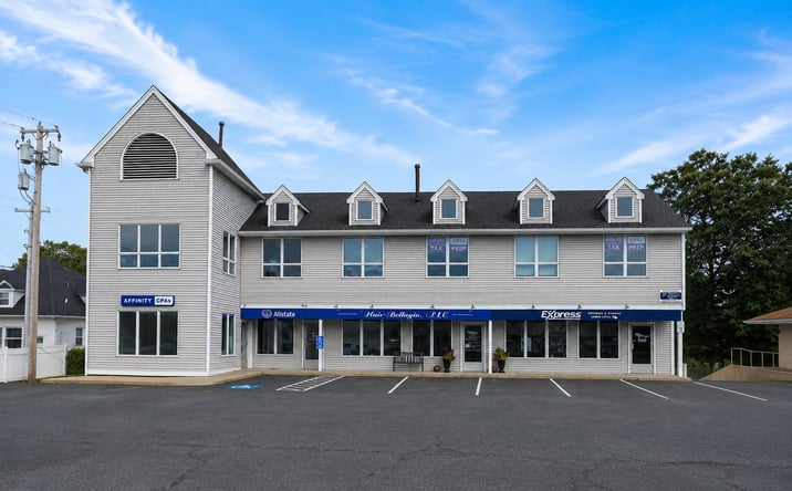 Pictures of Retail property located at 1495 Black Rock Turnpike, Fairfield, CT 06825 for sales - image #1