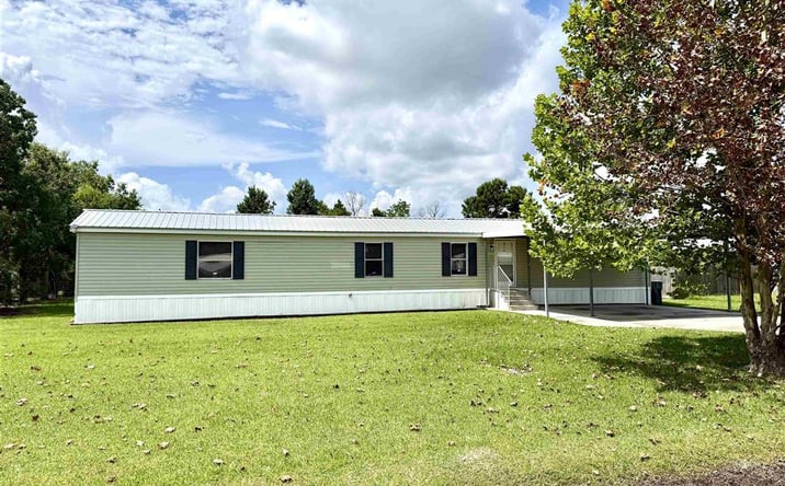 Pictures of Multifamily, Land property located at 939 Mini Ranch Lane, Sulphur, LA 70663 for sales - image #1