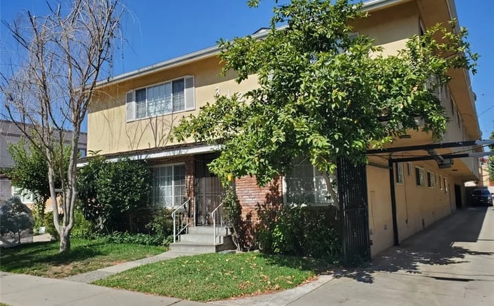 Pictures of Multifamily property located at 312 N Belmont, Glendale, CA 91206 for sales - image #1