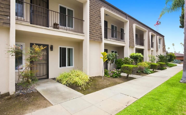 Pictures of Multifamily property located at 123 S Nevada, Oceanside, CA 92054 for sales - image #1