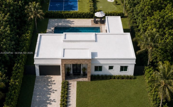 Pictures of Multifamily property located at 15260 NE 2nd Ave, Miami, FL 33162 for sales - image #1