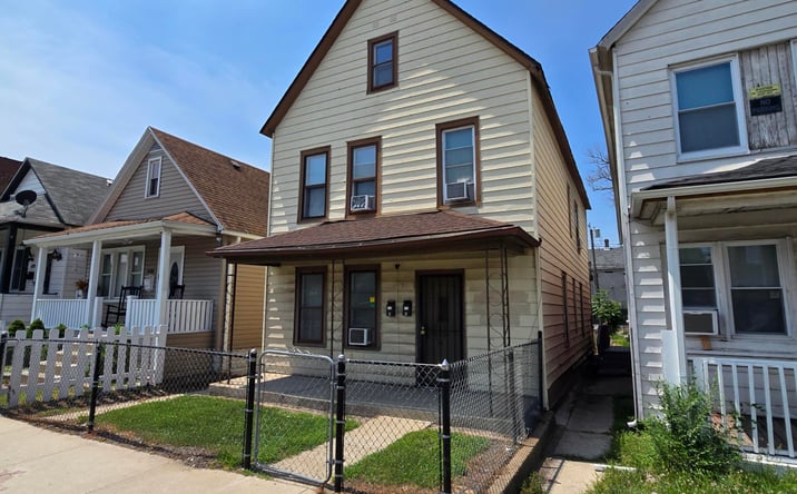 Pictures of Multifamily property located at 4908 Northcote Avenue, East Chicago, IN 46312 for sales - image #1