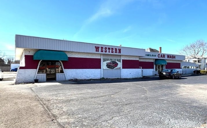 Pictures of Special Purpose property located at 927 W. Columbia Street, Springfield, OH 45504 for sales - image #1
