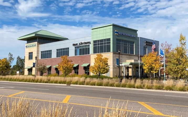 Pictures of Office property located at 550 W Burnsville Pkwy, Burnsville, MN 55337 for sales - image #1