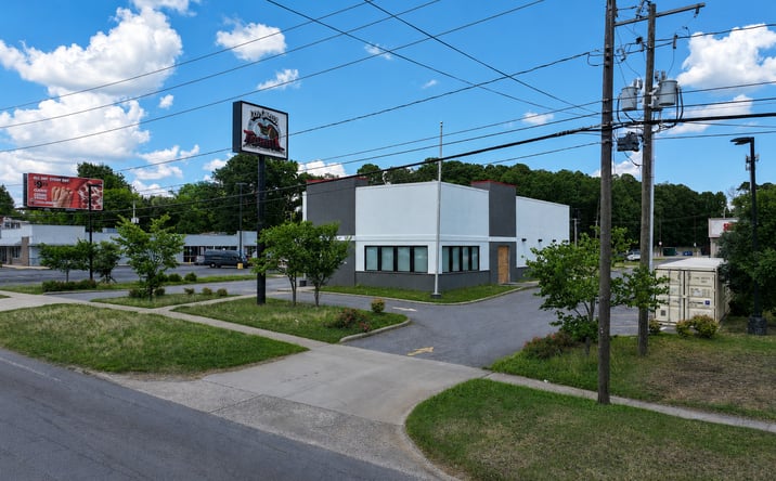 Pictures of Retail property located at 8703 Geyer Springs Road, Little Rock, AR 72209 for sales - image #1