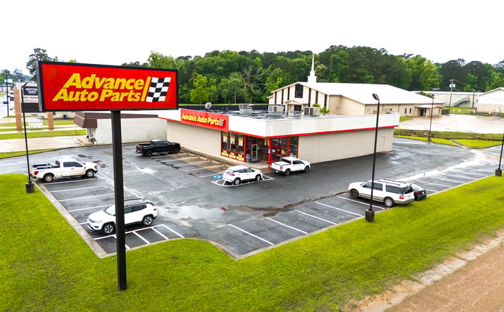 Pictures of Retail property located at 1200 South 5th Street, Leesville, LA 71446 for sales - image #1