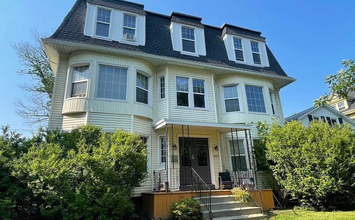 Pictures of Multifamily property located at 247 West Utica, Buffalo, NY 14222 for sales - image #1
