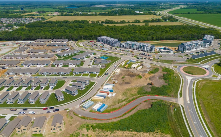Pictures of Retail, Office property located at 2840 Southeast Blue Parkway, Lee's Summit, MO 64063 for sales - image #1
