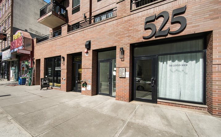 Pictures of Retail property located at 525 MYRTLE AVE, BROOKLYN, NY 11205 for sales - image #1