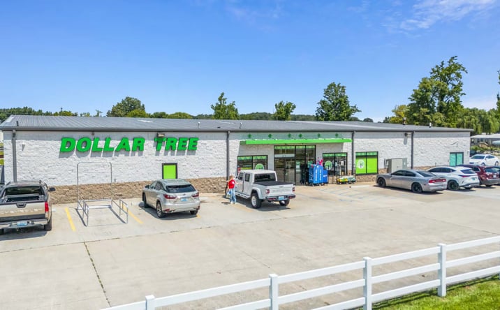 Pictures of Retail property located at 715 West Everly Brothers Boulevard, Greenville, KY 42345 for sales - image #1