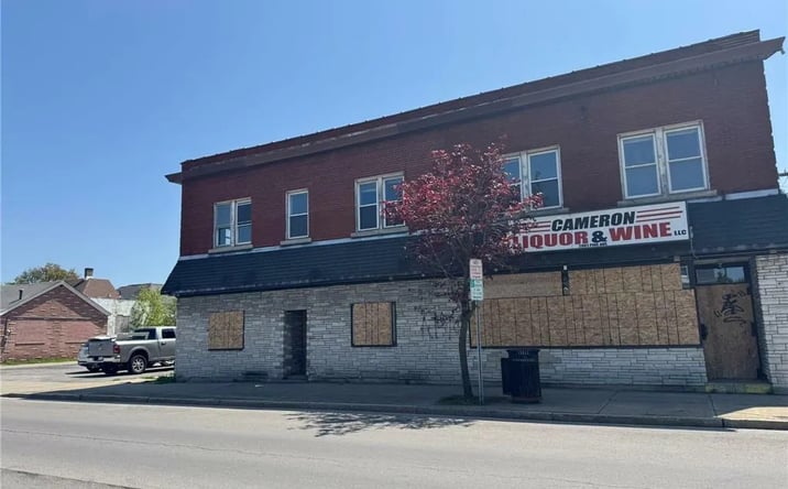 Pictures of Mixed Use property located at 2901 Pine Ave, Niagara Falls, NY 14301 for sales - image #1