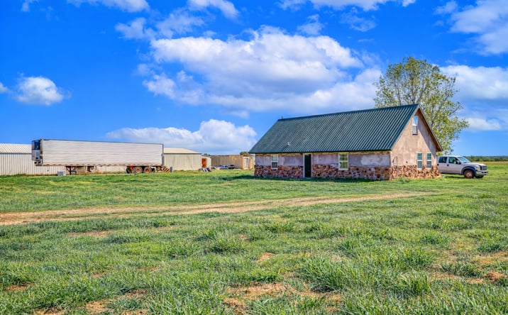Pictures of Mixed Use, Special Purpose property located at 25936 NS 412 Road, Nowata, OK 74048 for sales - image #1