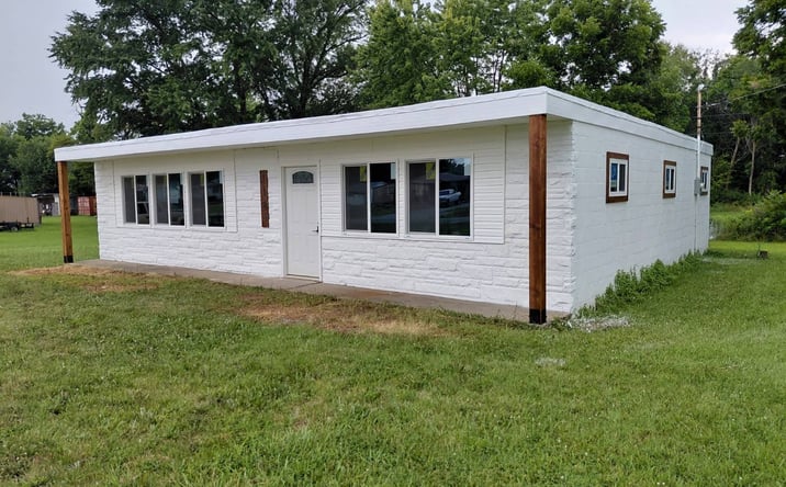 Pictures of Office property located at 1483 S 1st St, Fairfield, IL 62837 for sales - image #1