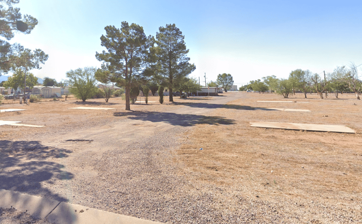 Pictures of Mobile Home Park property located at 101 School Drive, Huachuca City, AZ 85616 for sales - image #1