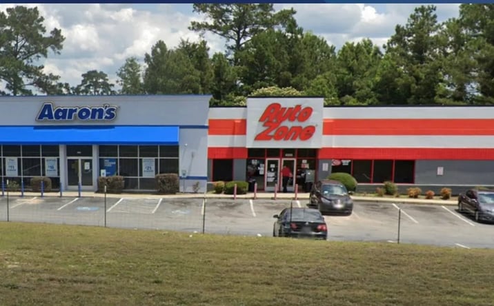 Pictures of Retail property located at 4696 Log Cabin Dr, Macon, GA 31204 for sales - image #1