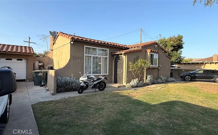 Pictures of Multifamily property located at 5237 Duncan, South Gate, CA 90280 for sales - image #1