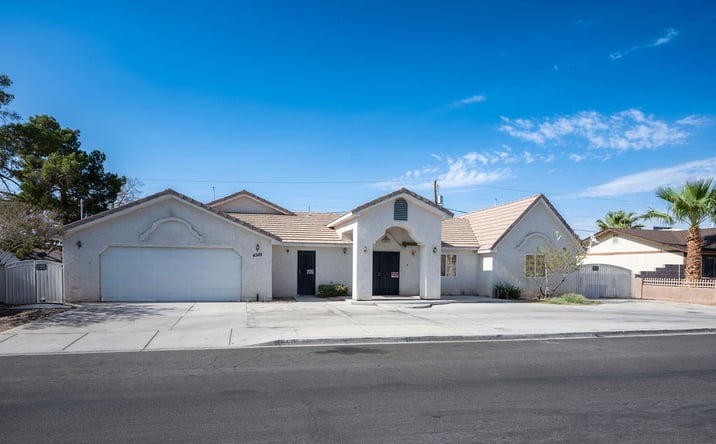 Pictures of Multifamily, Special Purpose, Business for Sale property located at 4385 E Welter Avenue, Las Vegas, NV 89104 for sales - image #1