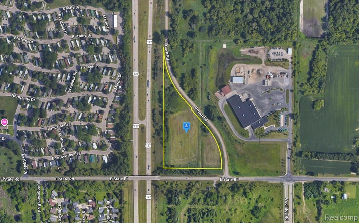 Pictures of Land property located at 2225 E State Road, Lansing, MI 48906 for sales - image #1