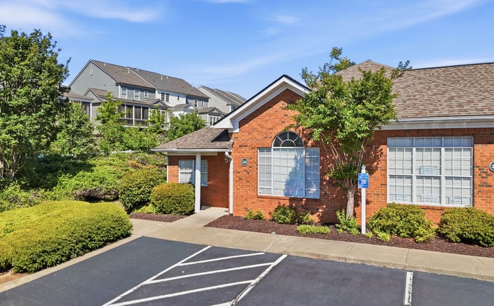 Pictures of Office property located at 242 Creekstone Ridge, Woodstock, GA 30188 for sales - image #1