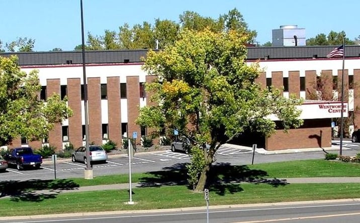 Pictures of Office property located at 33 Wentworth Ave E, West Saint Paul, MN 55118 for sales - image #1