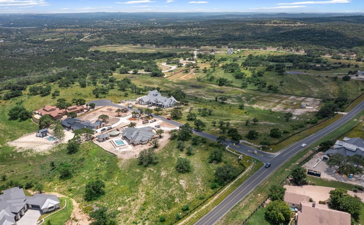 Pictures of Land property located at 1008 Starlight Cyn Ct St, Spicewood, TX 78669 for sales - image #1