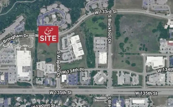 Pictures of Land property located at 13450 S Arapaho Dr, Olathe, KS 66062 for sales - image #1