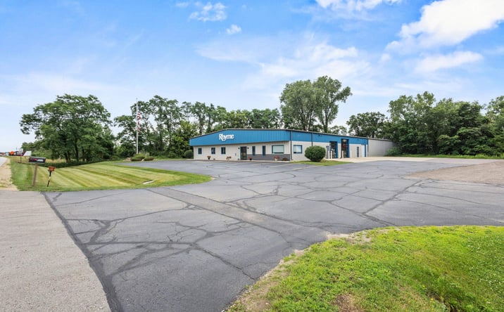 Pictures of Retail, Office, Industrial property located at W6832 US Highway 16-51, Portage, WI 53901 for sales - image #1