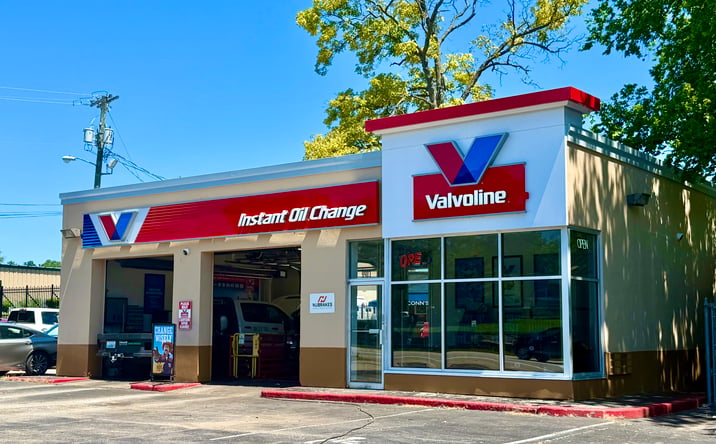 Pictures of Retail property located at 9903-H Taylorsville Road, Jeffersontown, KY 40299 for sales - image #1