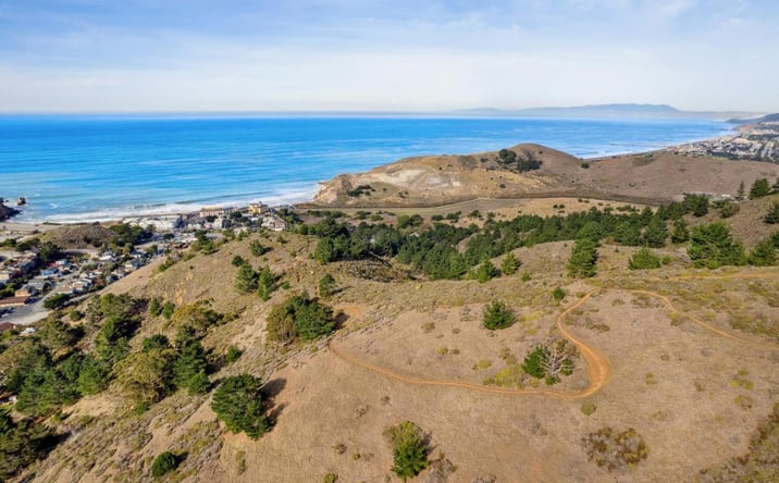 Pictures of Land property located at 0 Calera Ter, Pacifica, CA 94044 for sales - image #1