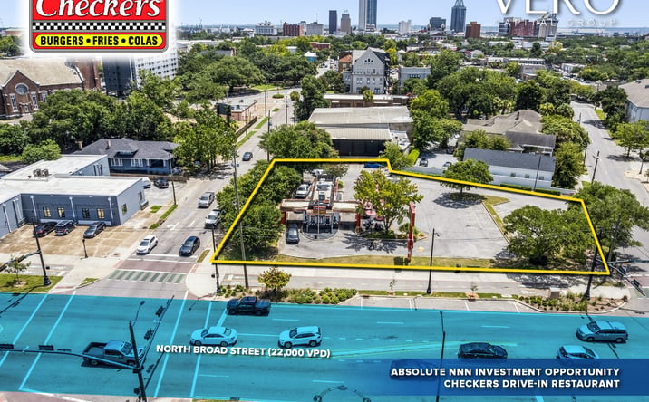 Pictures of Retail property located at 8 North Broad Street, Mobile, AL 36602 for sales - image #1