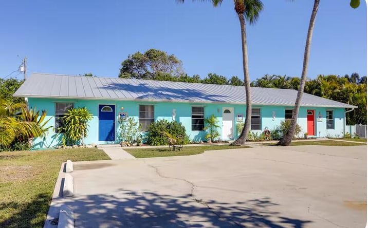 Pictures of Multifamily property located at 8615 SE Lyons Road, Hobe Sound, FL 33455 for sales - image #1