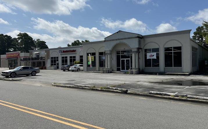 Pictures of Retail, Office property located at 205 West Main Street, Swansboro, NC 28584 for sales - image #1