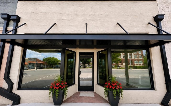 Pictures of Retail, Office, Industrial property located at 105 North Main Street, Quitman, TX 75783 for sales - image #1