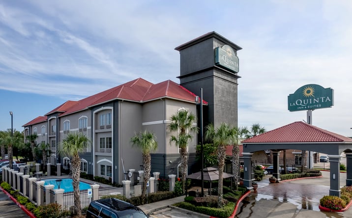 Pictures of Hospitality property located at 5820 Walden Road, Beaumont, TX 77705 for sales - image #1