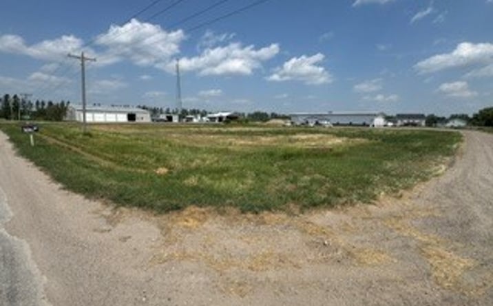 Pictures of Land property located at PARCEL A IN AUDITOR'S LOT 10 5-145-50 A-1.65, Hillsboro, ND 58045 for sales - image #1