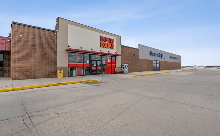 Pictures of Retail, Office property located at 1305 West 3rd Street, Alliance, NE 69301 for sales - image #1