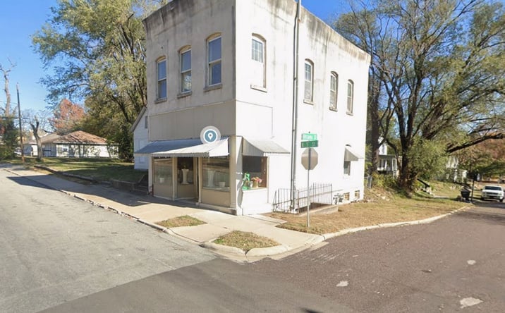 Pictures of Retail, Multifamily, Mixed Use property located at 603 N. 5th Street, Leavenworth, KS 66048 for sales - image #1