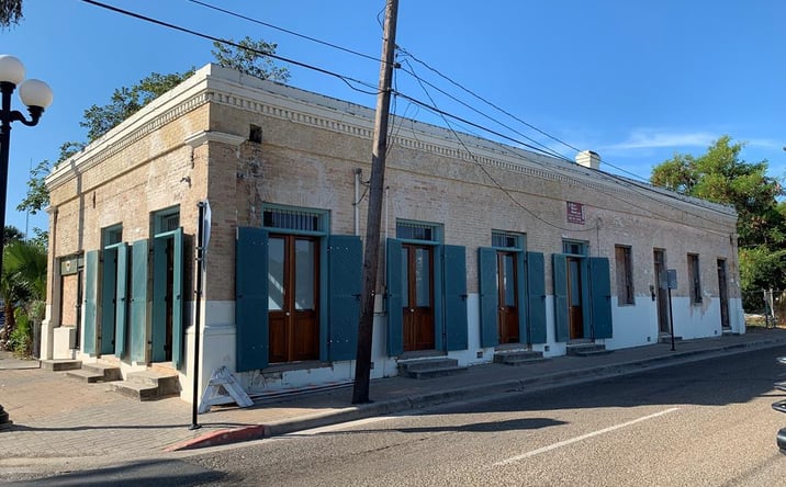Pictures of Retail property located at 902 E Adams, Brownsville, TX 78520 for sales - image #1