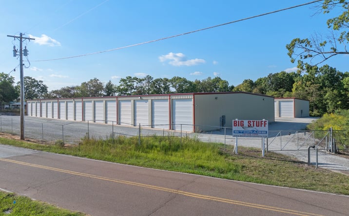 Pictures of Self Storage property located at 50 Voss Lane, Huntingdon, TN 38344 for sales - image #1