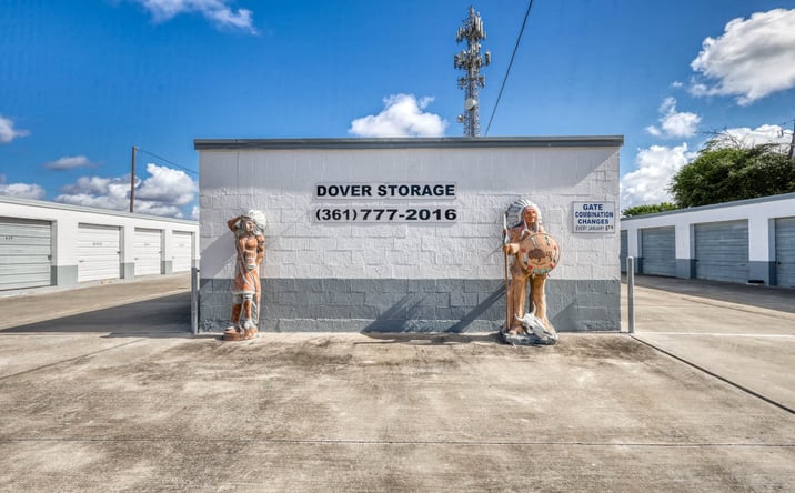 Pictures of Retail, Self Storage property located at 215 5th Street, Portland, TX 78374 for sales - image #1