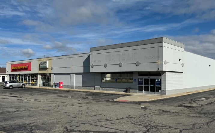 Pictures of Retail, Special Purpose property located at 610 North Cedar Street, Mason, MI 48854 for sales - image #1